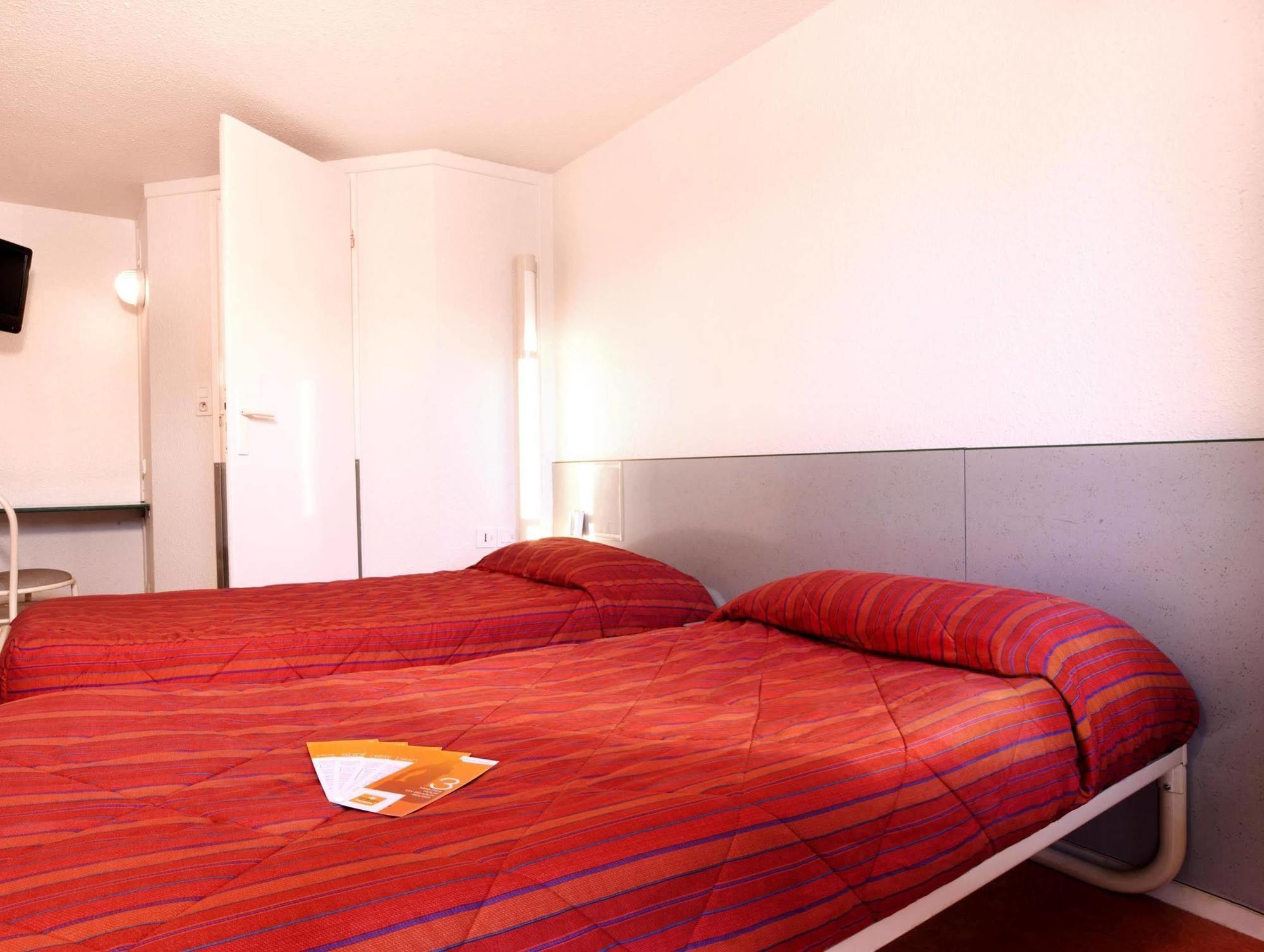 Premiere Classe Hotel Бреда Екстер'єр фото