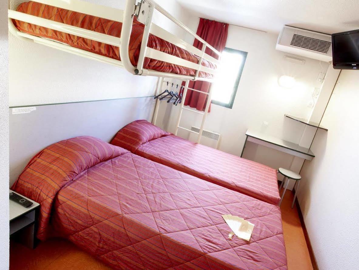 Premiere Classe Hotel Бреда Екстер'єр фото